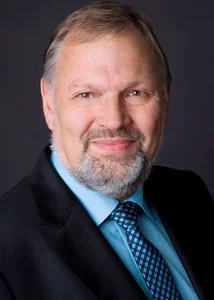 Hartmut Golomb, Geschäftsführer